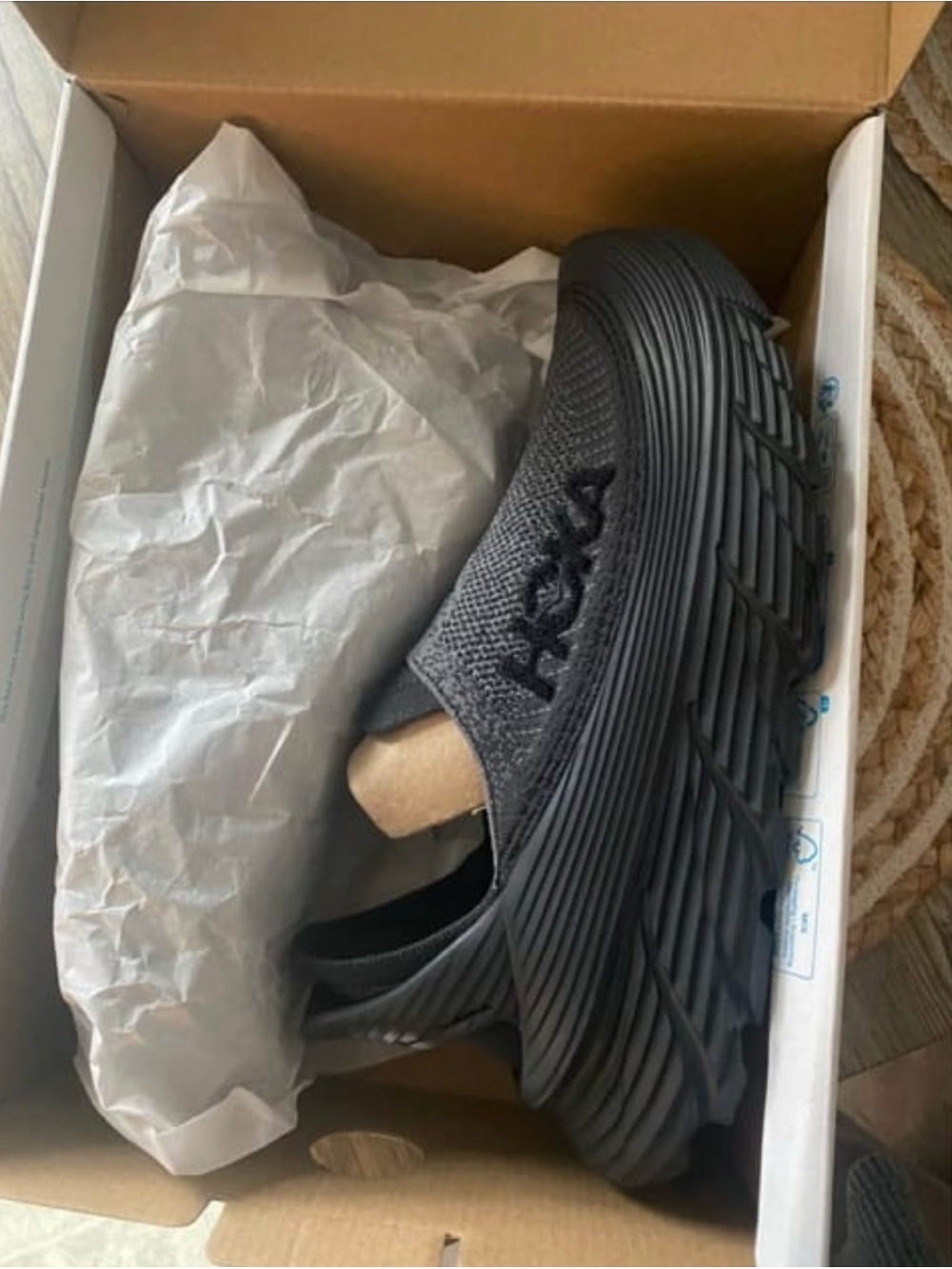 Hoka One One U Restore TC Black